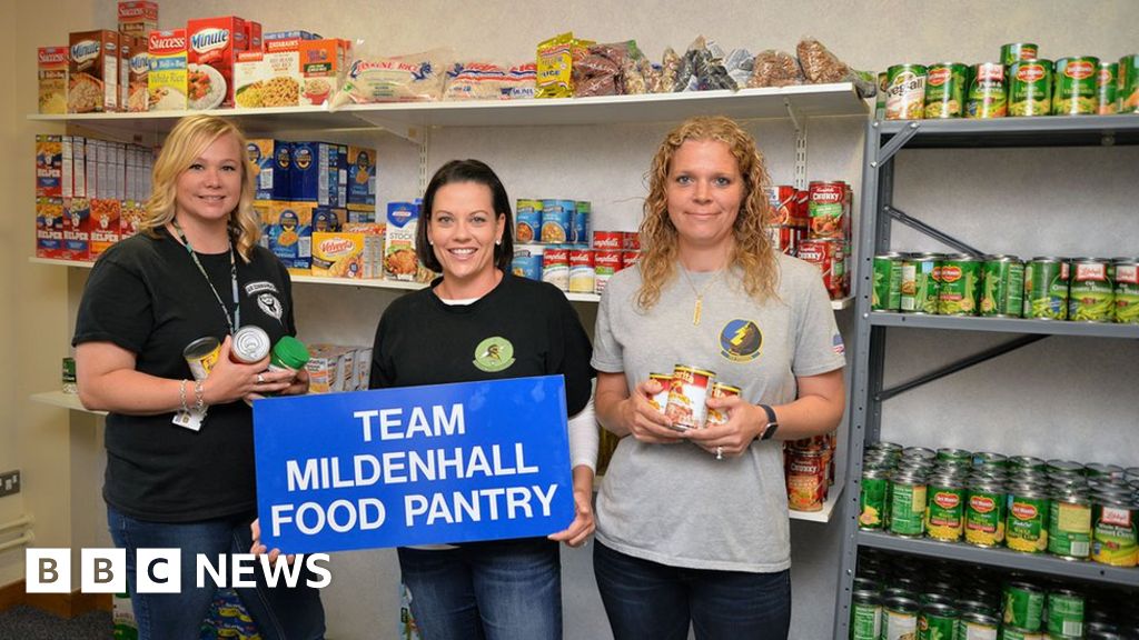 Raf Mildenhall Usaf Set Up Food Pantry For Personnel Bbc News