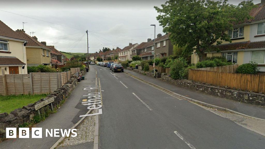 Teenager stabbed in head and stomach in Barnstaple assault BBC News