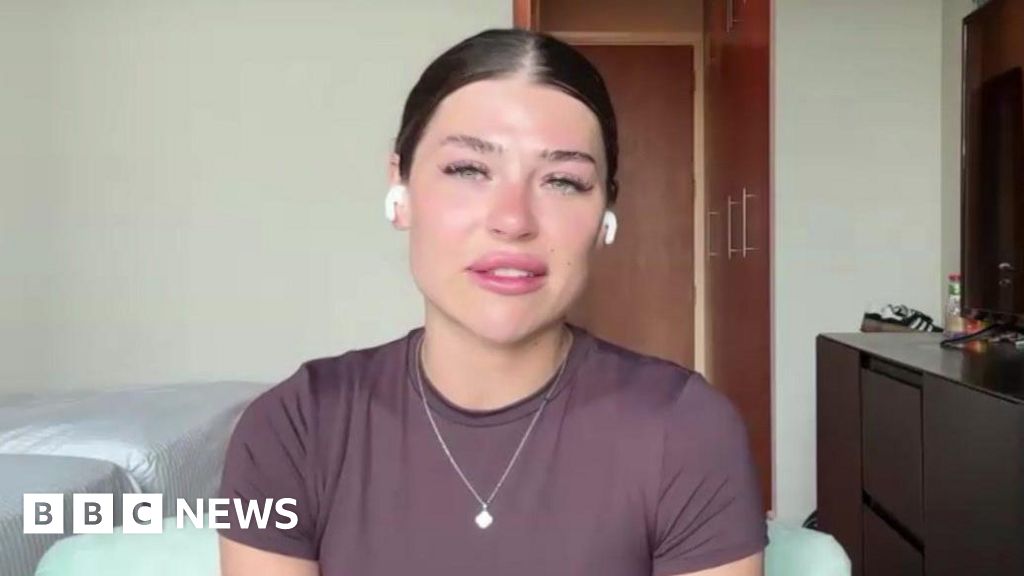 Holidaymakers describe 'horror' of missile strikes