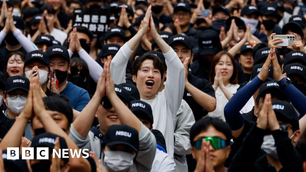 Съюз представляващ хиляди на работниците в Samsung Electronics свика първата