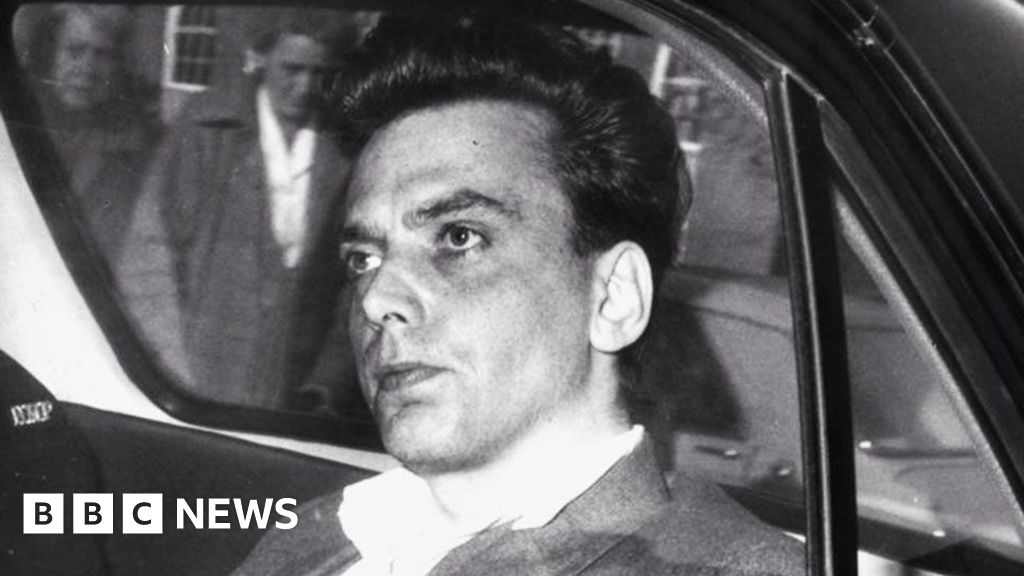 Missing Brady memoir 'could hold new clues to Moors murders'