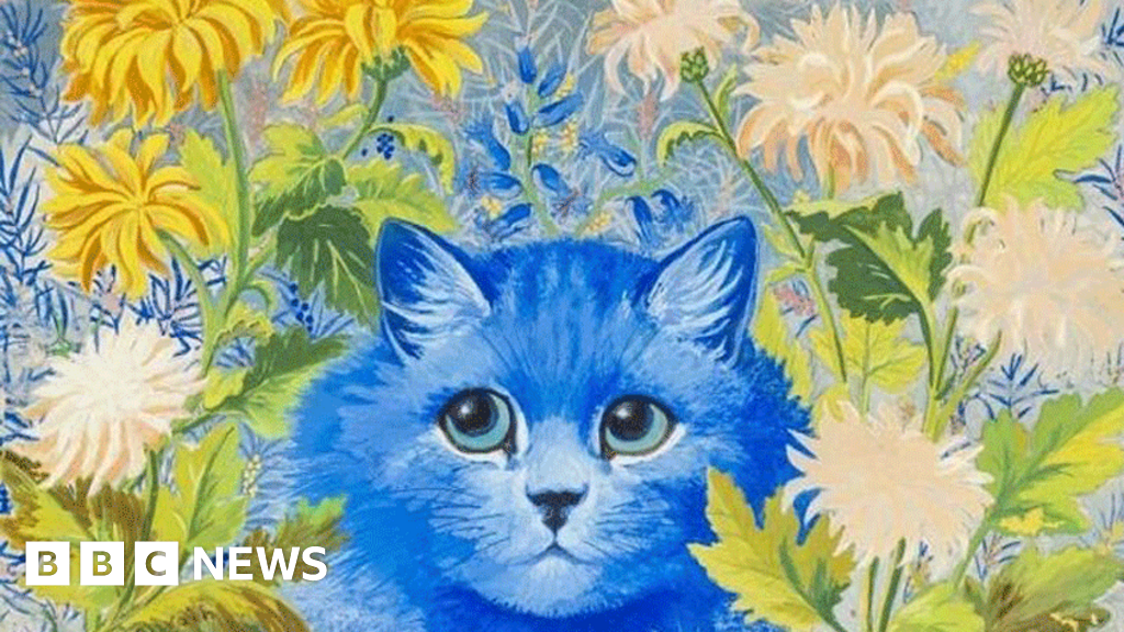 Paintings found in skip by dog walkers sell for £16,000 at auction