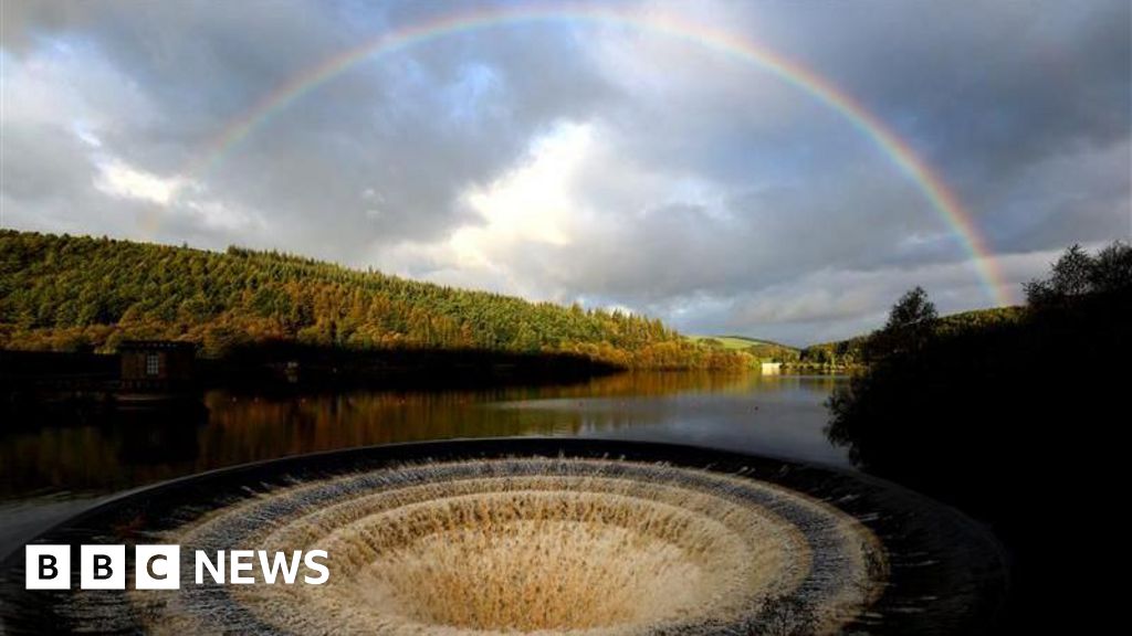 Peak District National Park Authority announces cost-cutting restructure