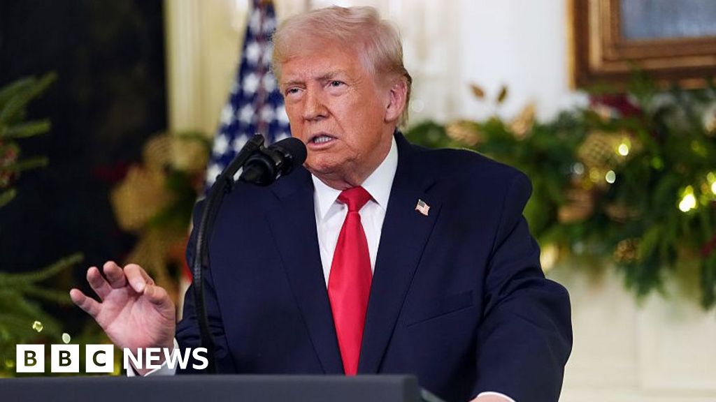 Тръмп обявява „дивиденти за воини“ за войските, докато защитава икономическите си резултати