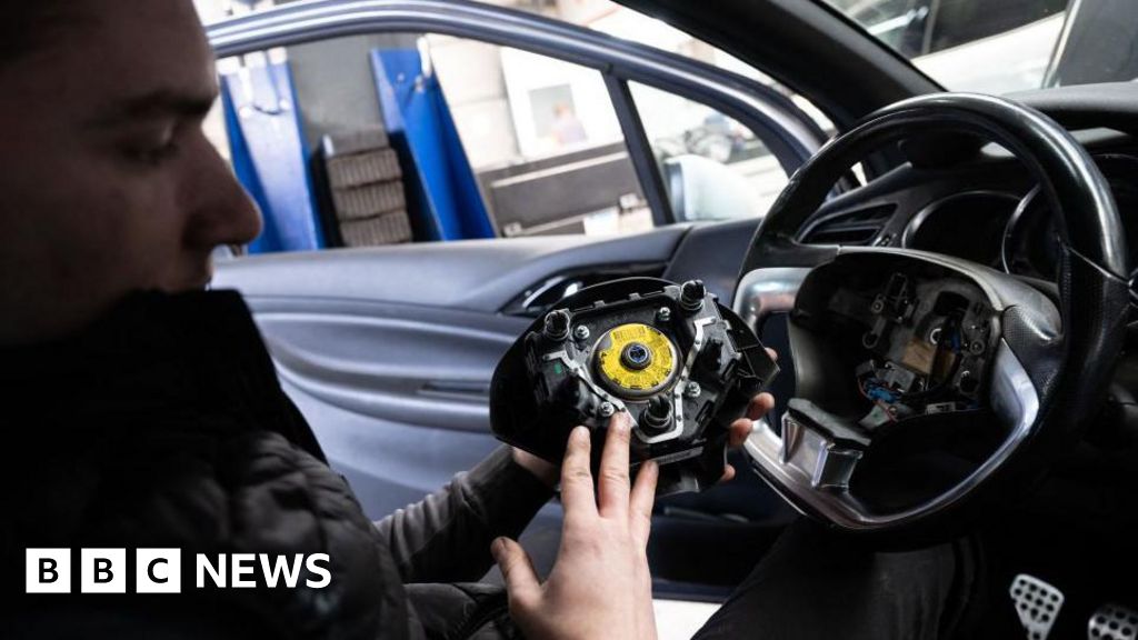 Deadly airbag fault sees 2.5m cars recalled in France