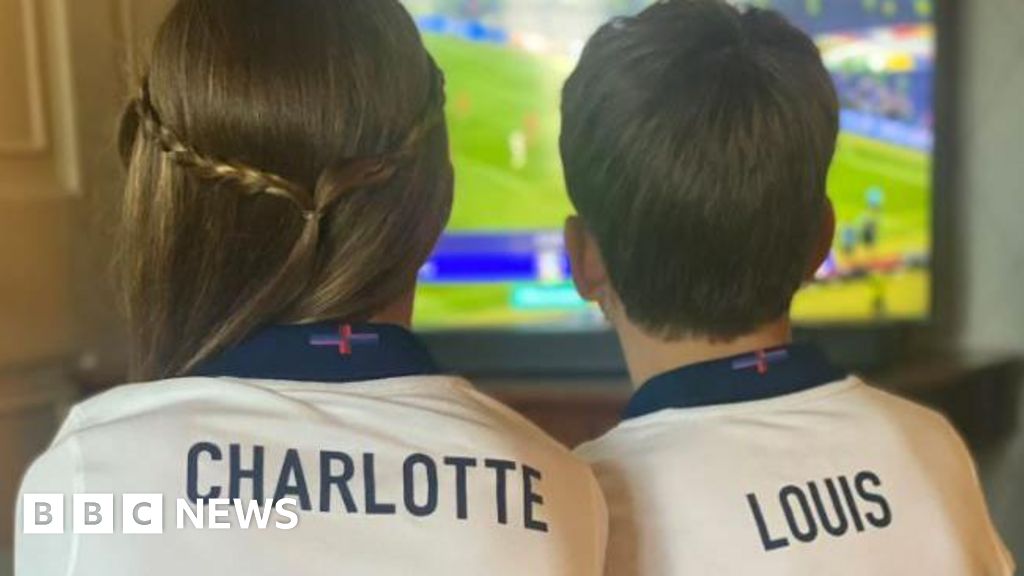 Royals share photo of Charlotte and Louis watching Euros final