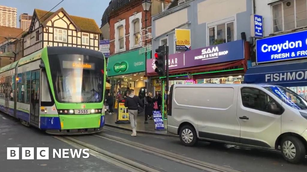Croydon tram network hit by track blockages