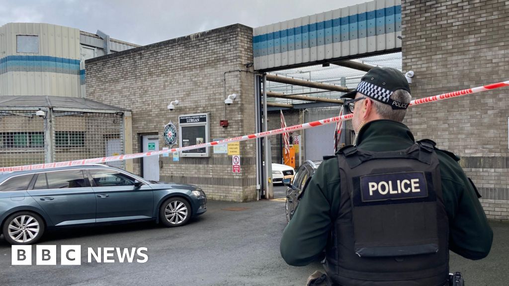 Lurgan: Delivery driver threatened at gunpoint in security alert