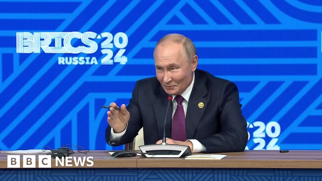 Watch: Putin challenged over Ukraine war by BBC's Steve Rosenberg