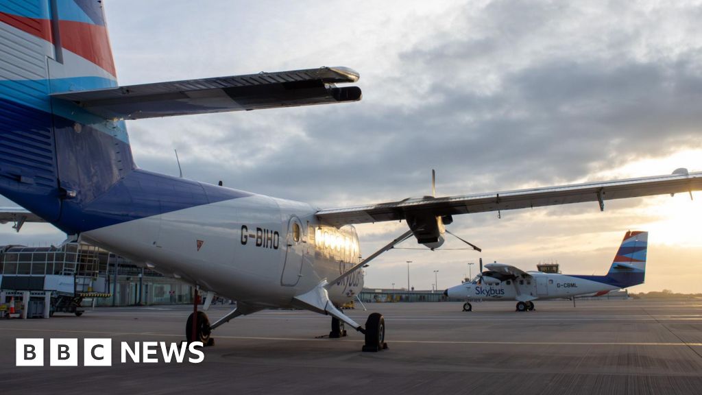 Isles of Scilly extremely unhappy over Skybus service