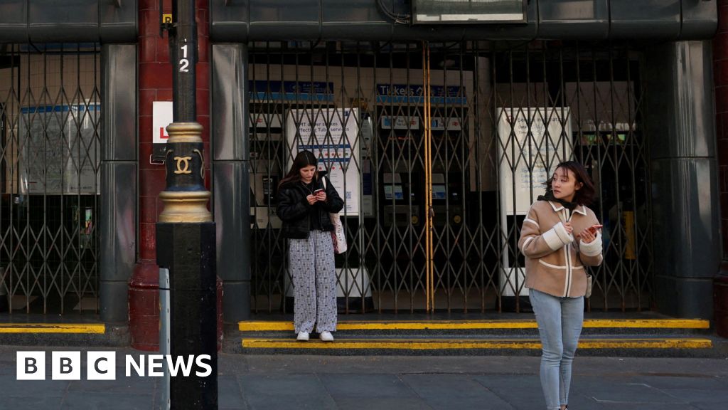 London Underground Strikes Set for Tuesday and Thursday After RMT Talks Collapse