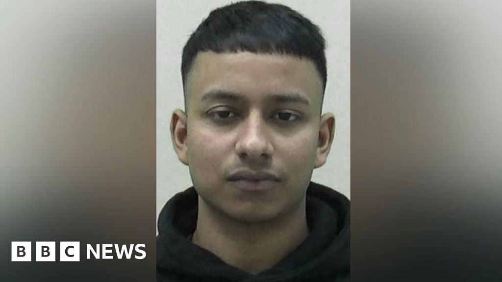 Multiple UK Drug Dealers Caught Possessing Cocaine in Police Operations