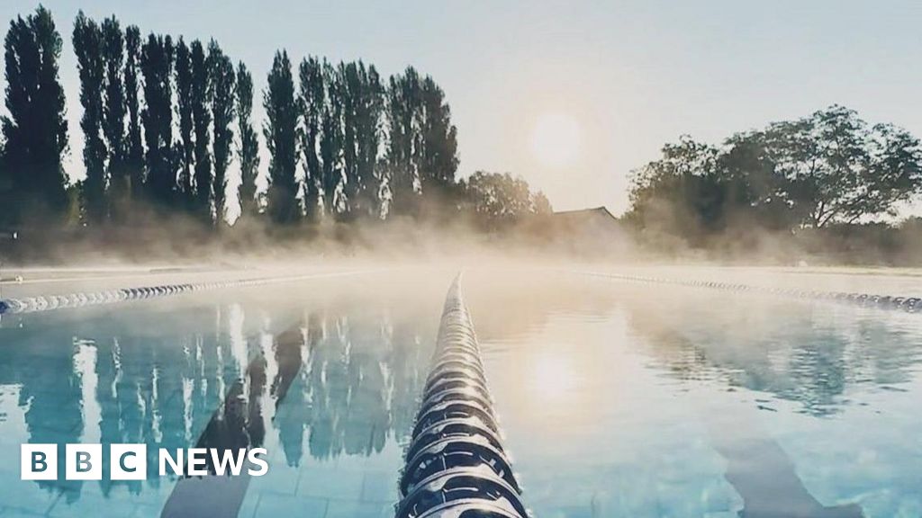 Abbey Meadow: ‘Surge’ in visitors at outdoor swimming pool