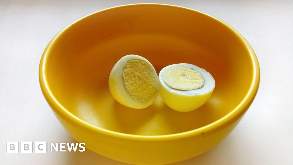 https://ichef.bbci.co.uk/news/1024/branded_news/a638/live/5cb62200-75d5-11f1-b2ef-f150187f763a.jpg