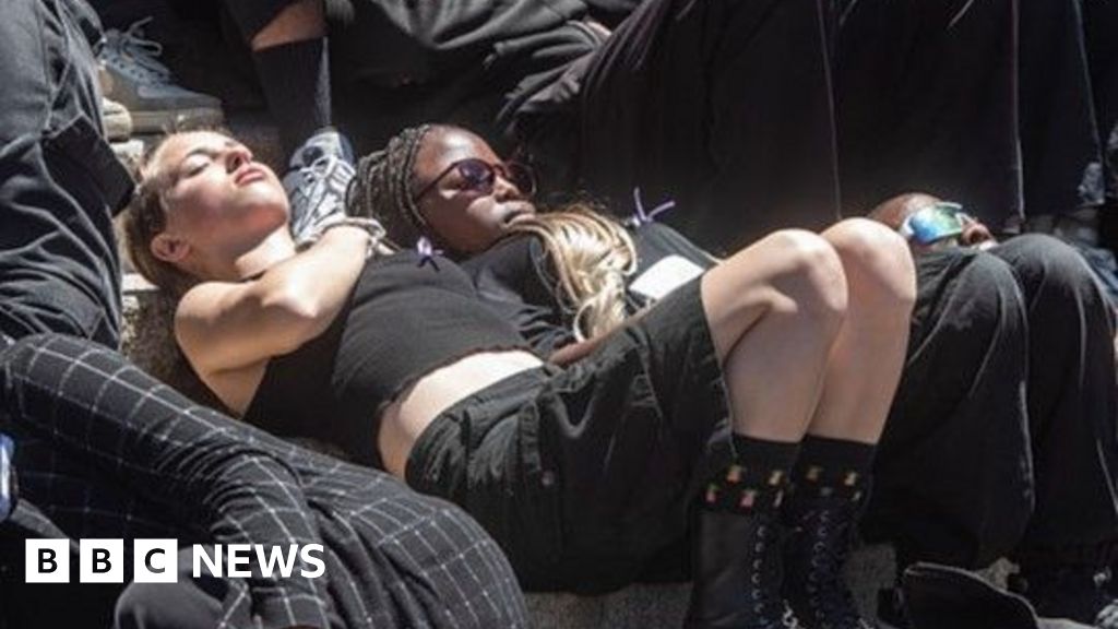 Zuid-Afrika bestempelt gendergeweld na protesten tot een nationale ramp