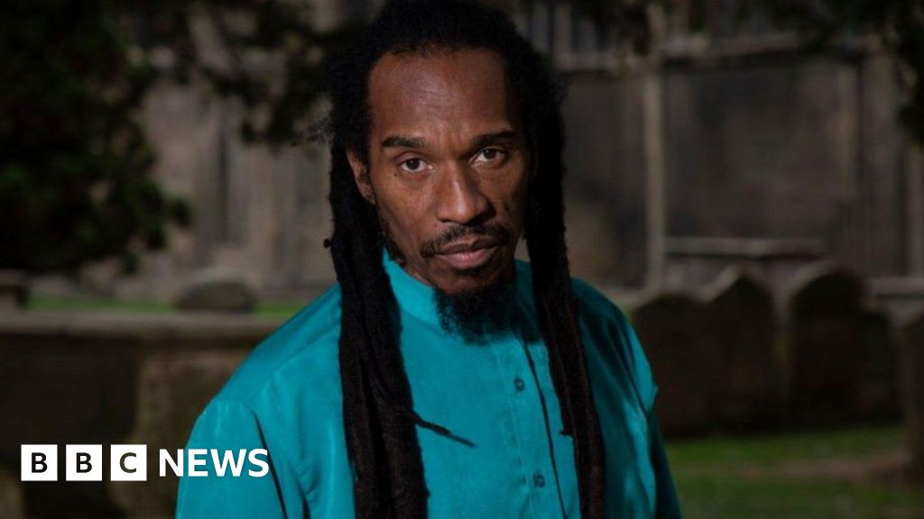 ‘Bangga Brummie’ Benjamin Zephaniah diingat oleh Medali Kota Pertama