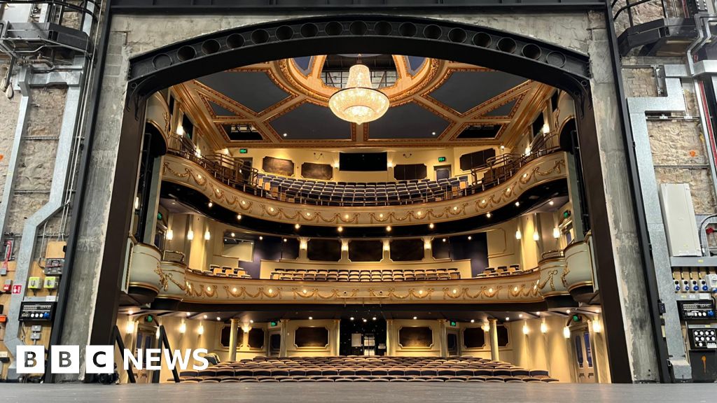 Live appearances return to the revised opera house Live appearances return to the revised opera house