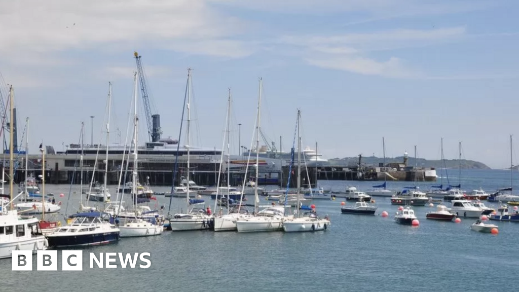 Guernsey Ports' fees rise in bid to end funding from States BBC News