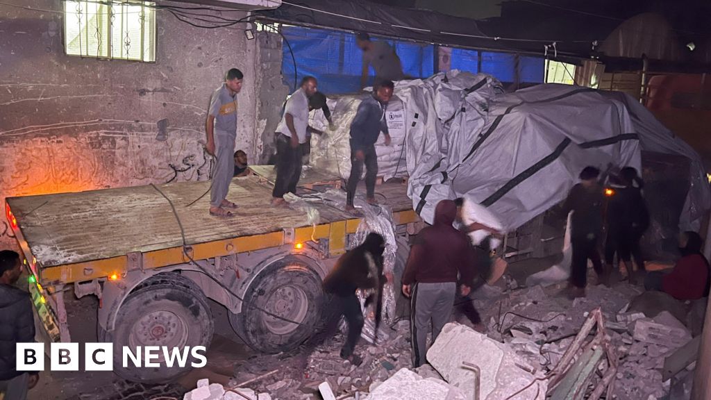 90 lorry loads of humanitarian aid now in Gaza after 3 day delay at crossing