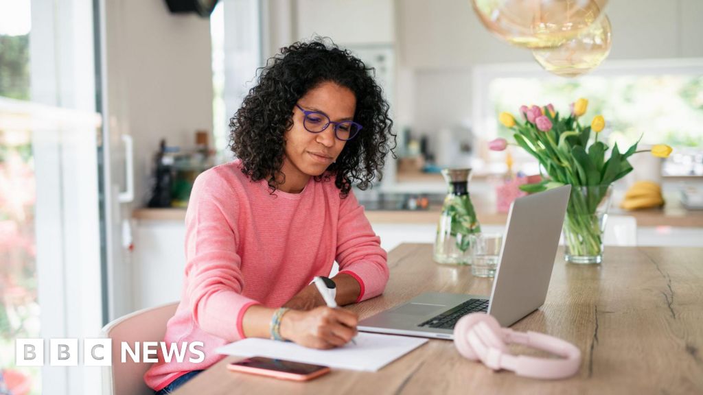 Wage growth slows slightly over summer