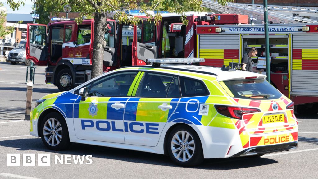 bbc.co.uk - Patrick Barlow - Burgess Hill shopping centre evacuated over gas leak