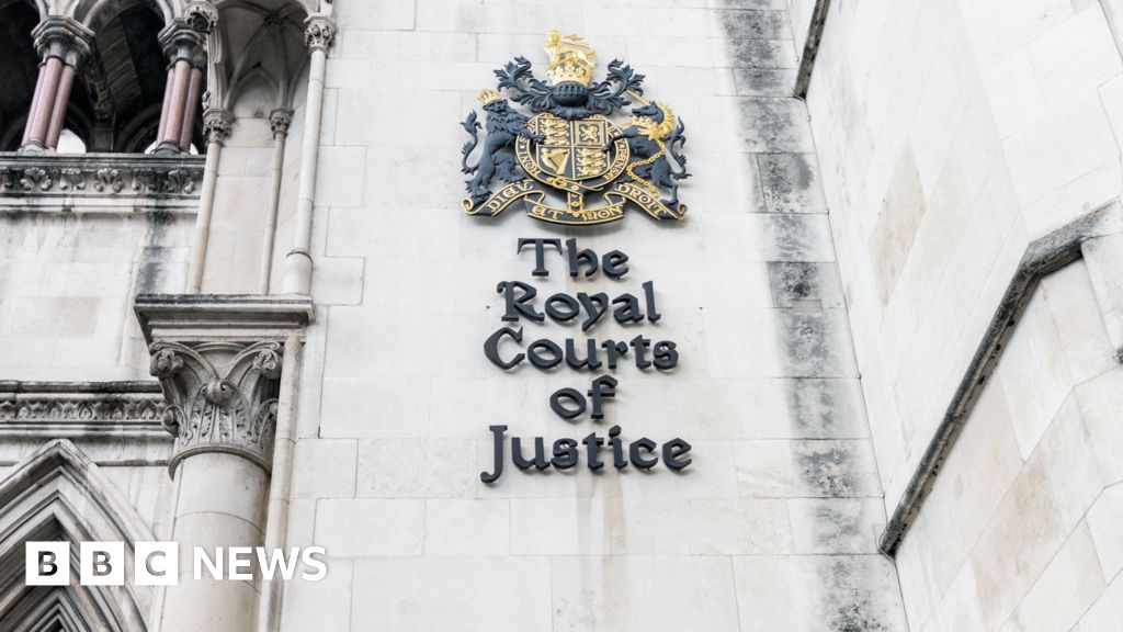 Former nurse loses legal challenge over private gender clinic