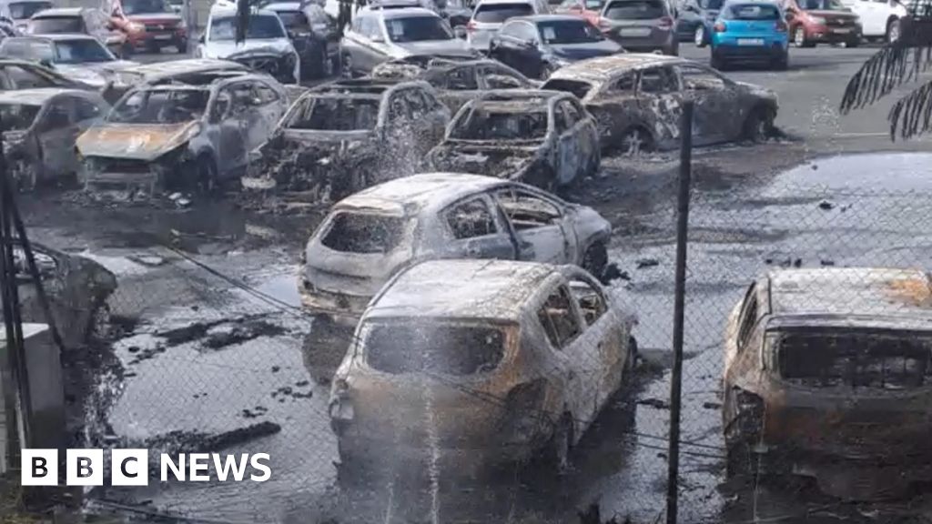 New Caldedonia Violent protests erupt in French Pacific territory over