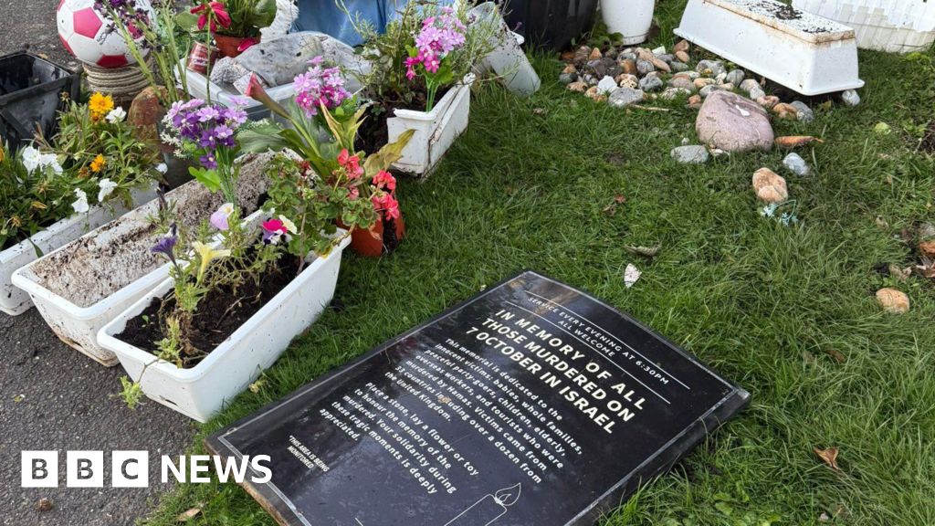 Vandalism of Jewish Memorial Investigated as Hate Crime