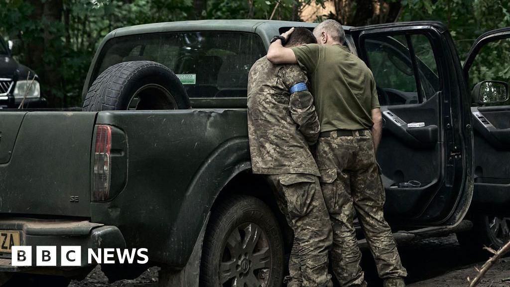 Ukrainian soldiers fighting in Russia's Kursk region have described scenes "like a horror movie" as they retreated from the front lines