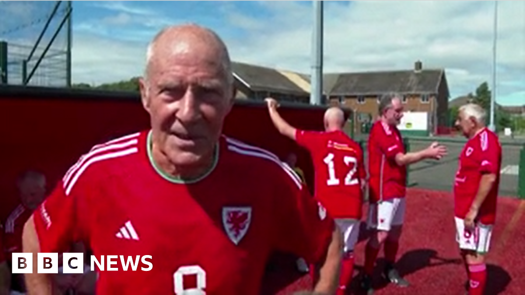 Veteran World Cup: Wales’ footballers over 70 aiming for glory