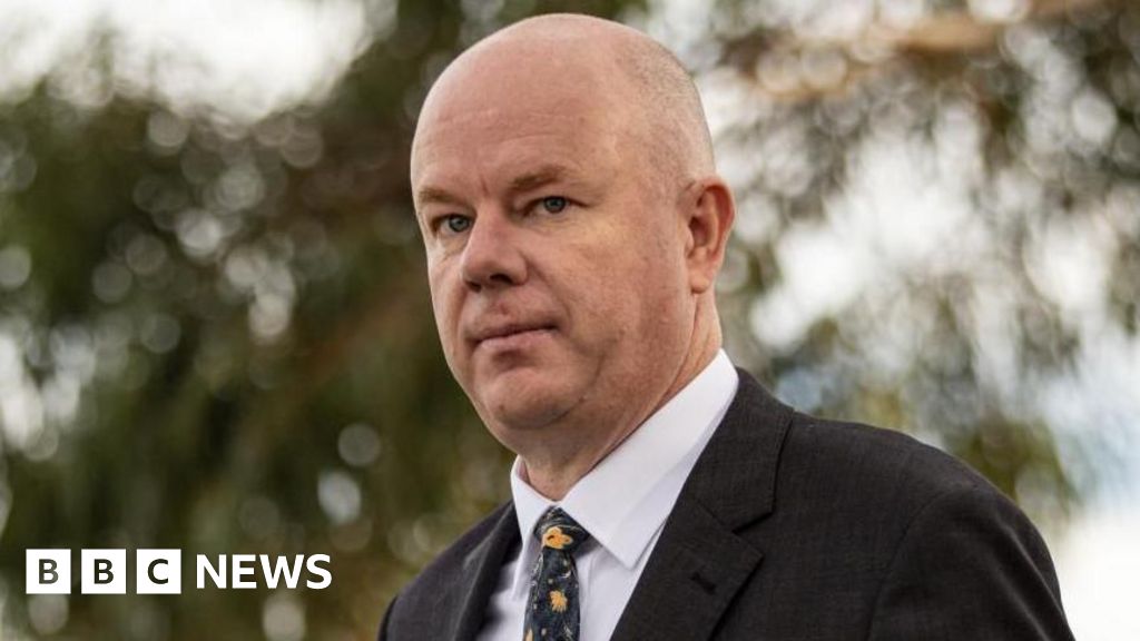 Mushroom murderer's alleged attempts to kill husband revealed