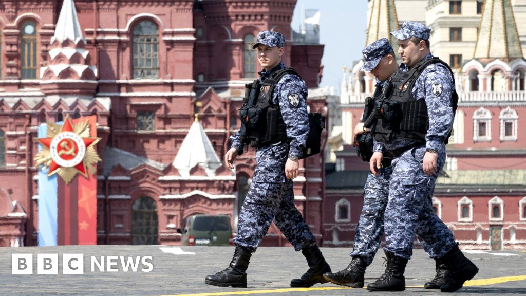 Russia Reduces Scale of Victory Day Parade