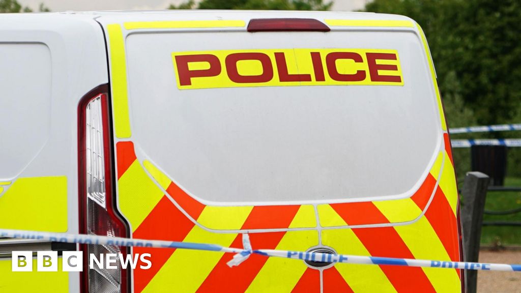 Arrest after man stabbed to death in south-east London