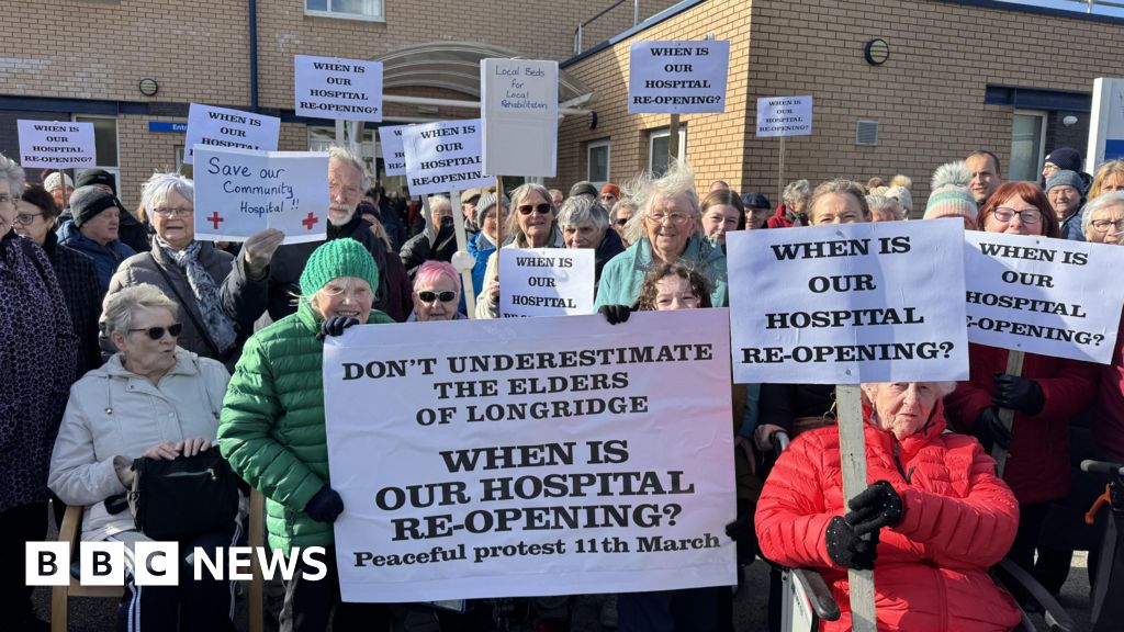 bbc.co.uk - Gina Millson - When is our hospital reopening?' protesters in Longridge ask