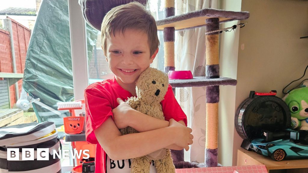 Boy fundraising for 'stoma bears' to help others