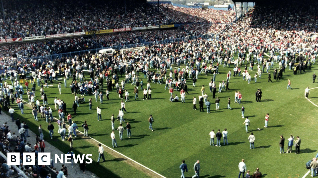 Police watchdog sorry over Hillsborough letters