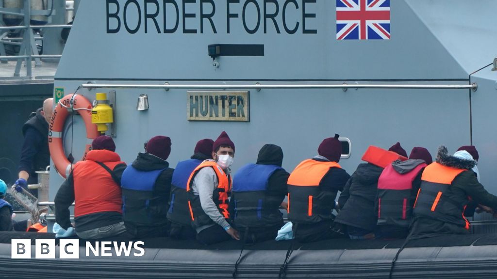 Asylum accommodation costs set to triple, says watchdog