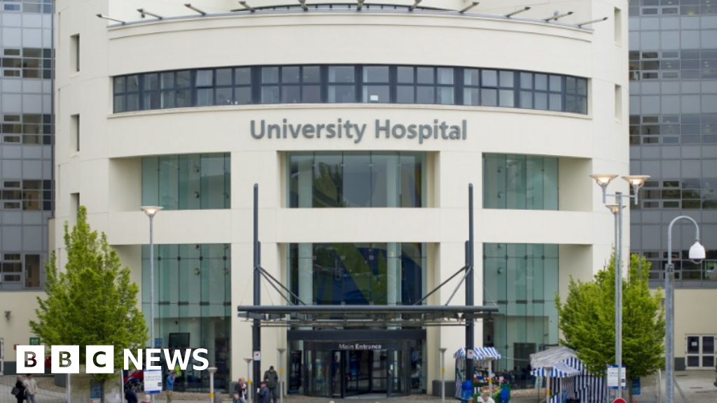 'High risk' patients called for cancer screening in Warwickshire