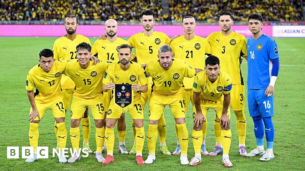 استقالة مسؤولي كرة القدم الماليزية بسبب فضيحة اللاعبين المولودين في الخارج