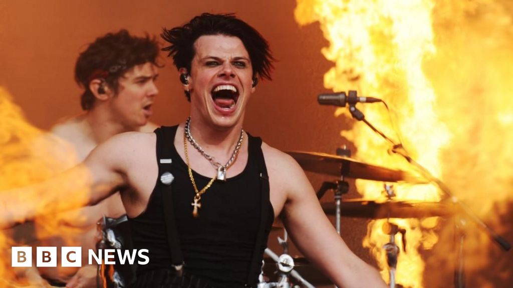 Yungblud: I've thought about becoming a politician