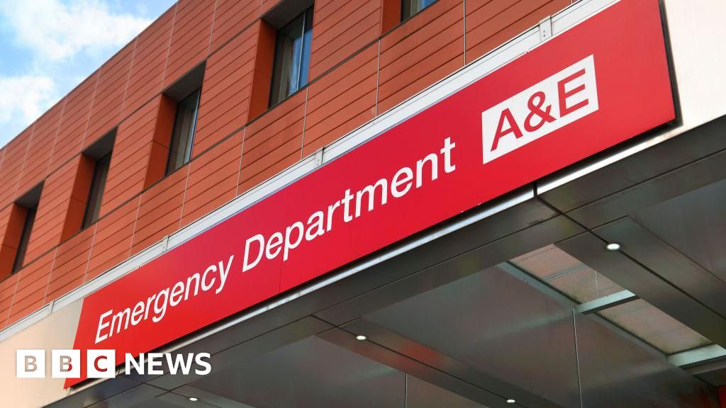 A&E under 'winter-like' pressure, Yorkshire hospitals warn