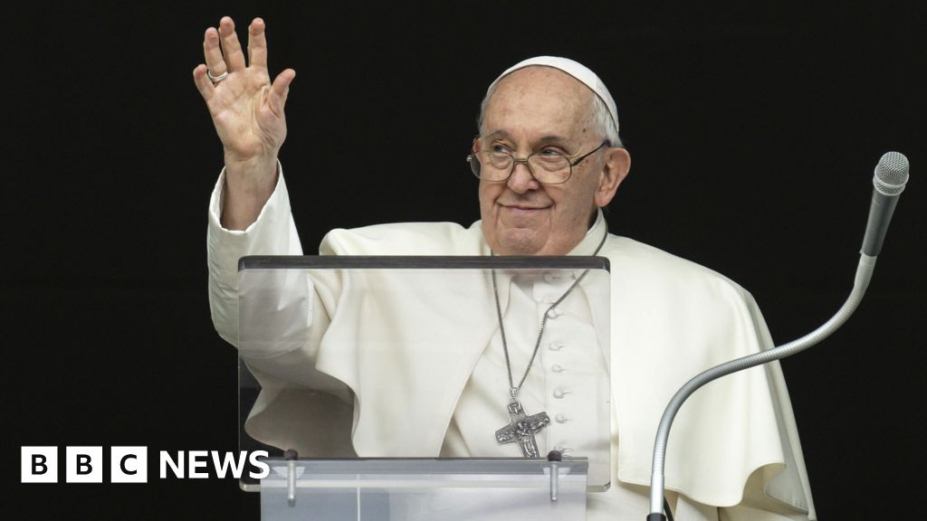 Pope Francis to make first public appearance since illness