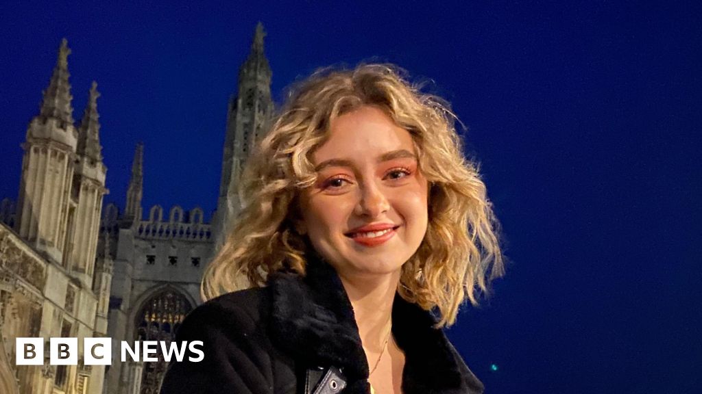 ‘Anti-vax’ woman, 23, died after refusing chemotherapy