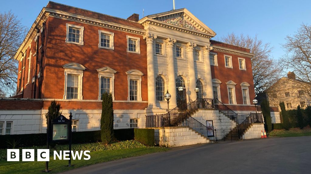 Report finds cash-strapped Cheshire Council lost £100m | Manchester News