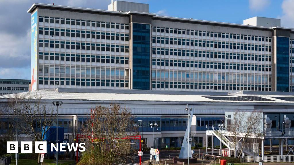 Top surgeon who was blackmailed for drugs after having sex with patient is suspended