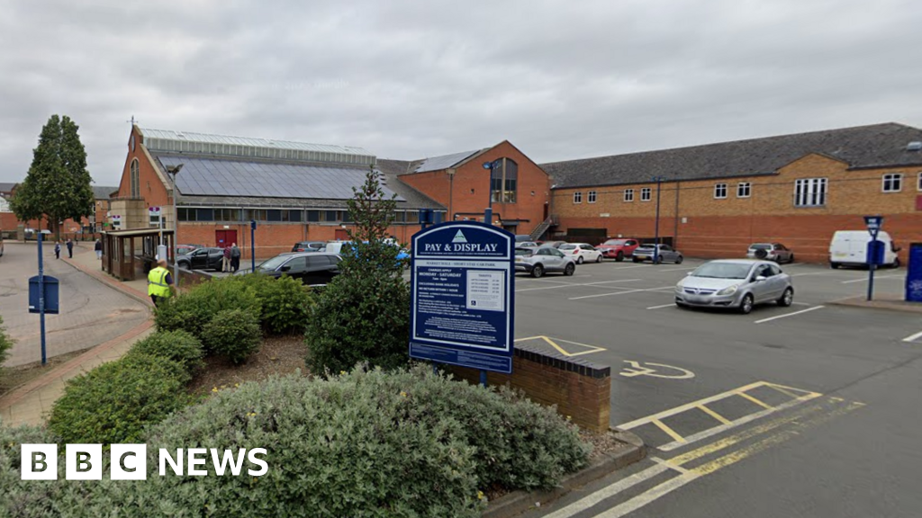 bbc.co.uk - Isaac Ashe - Market Harborough and Lutterworth car parks to go ticketless - BBC News