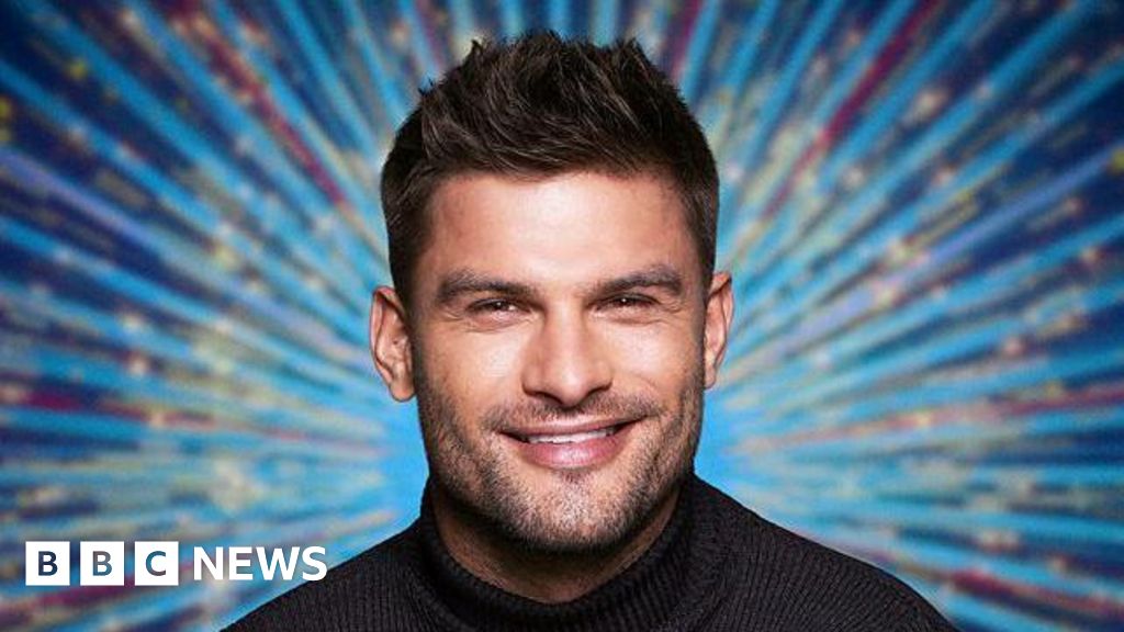 Aljaž Škorjanec returns to Strictly Come Dancing