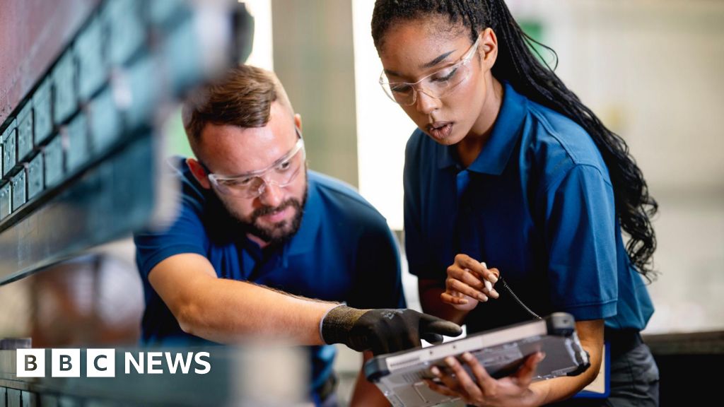 Faisal Islam: Slow growth raises stakes even higher for the Budget