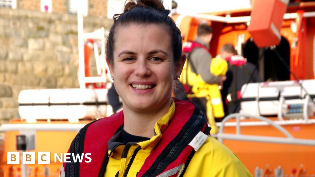bbc.co.uk - First female crew member joins St Peter Port Lifeboat Station - BBC News