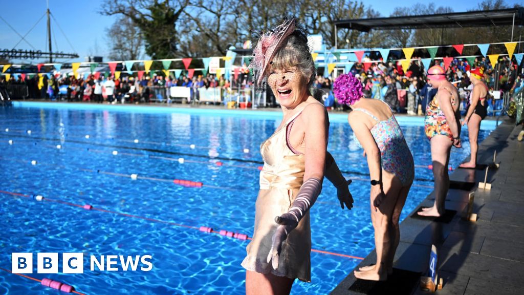 Protests, parades and a dip in the pool: London's 2025 in photos